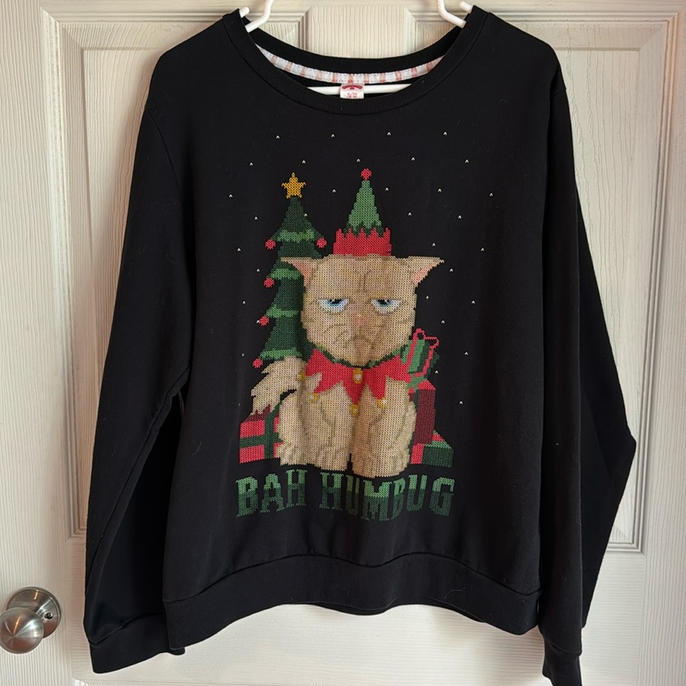 Holiday Time (assuming Walmart) Size XL 16-18 60% cotton holiday sweatshirt